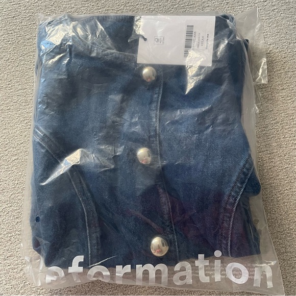 NWT Reformation Ophelia Denim Top in Keila Size 6 Vest - Picture 13 of 13